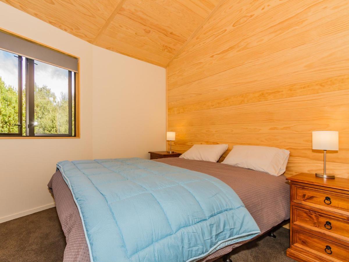 The Snowglobe - Ohakune Modern Yurt Style Chalet Exteriör bild